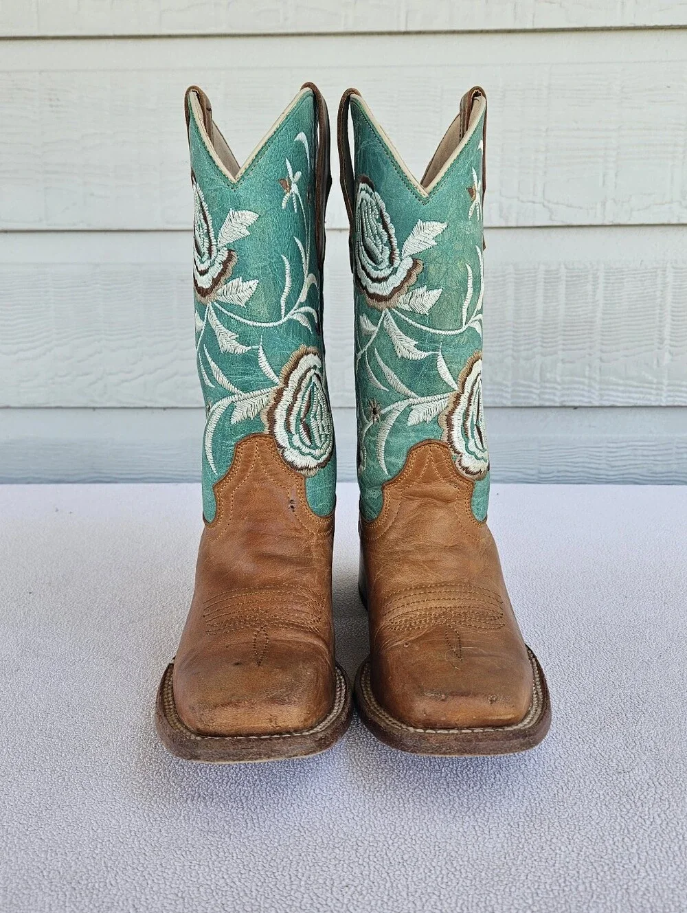 Circle G by Corral Honey Turquoise Flower Western Boot Girl Youth SZ 4 Leather